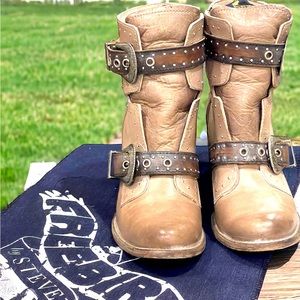 FreeBird Selina Tan Booties